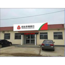 服裝鞋帽加工批發全攻略 廠家直供與批發市場的深度解析